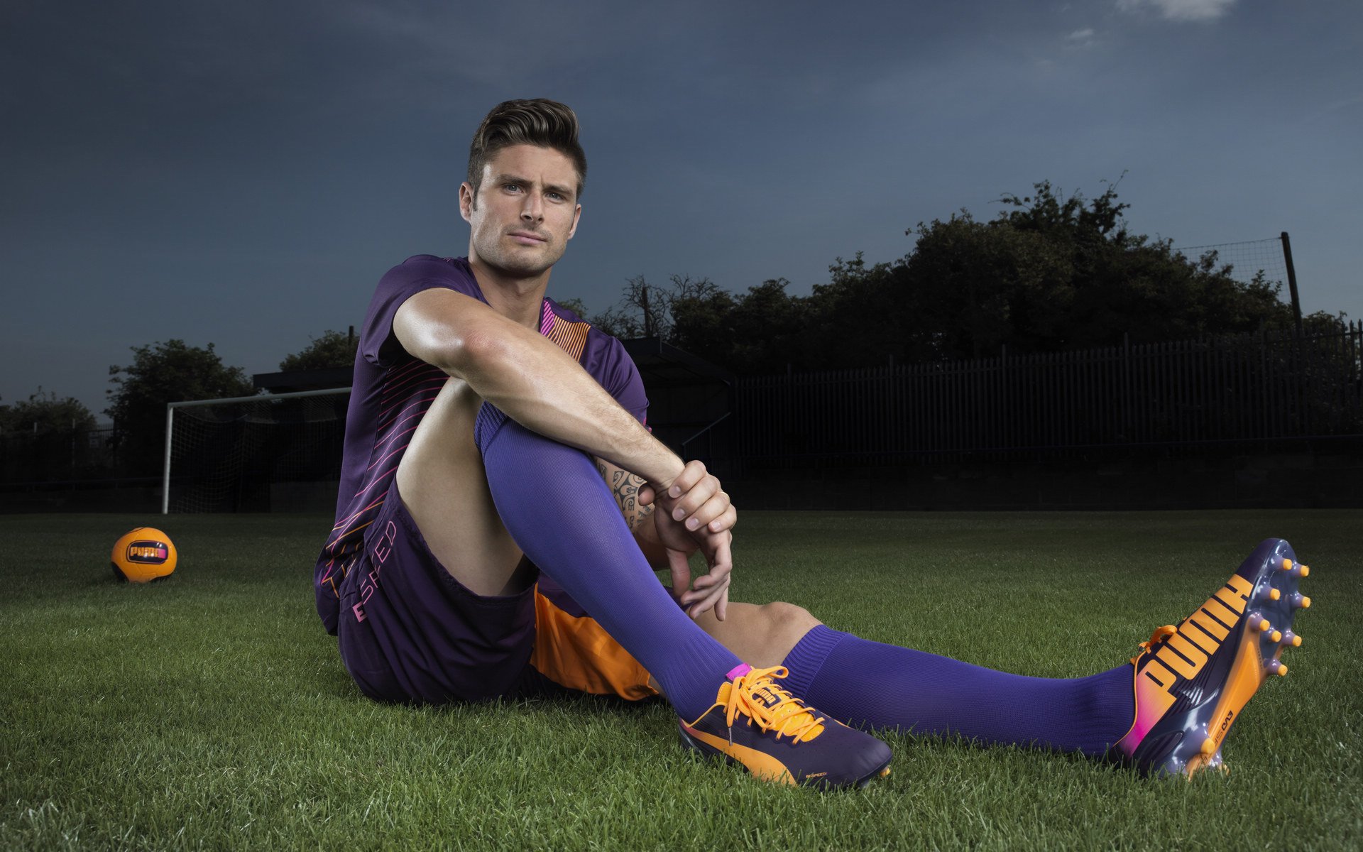 “世界游泳锦标赛新加坡：水上芭蕾选手成全场焦点”